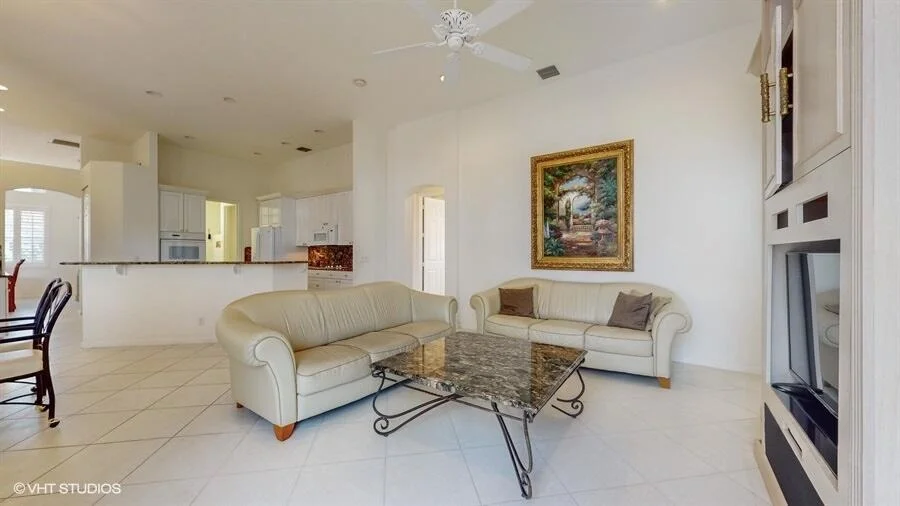 Photo of 6867 Chimere Terrace