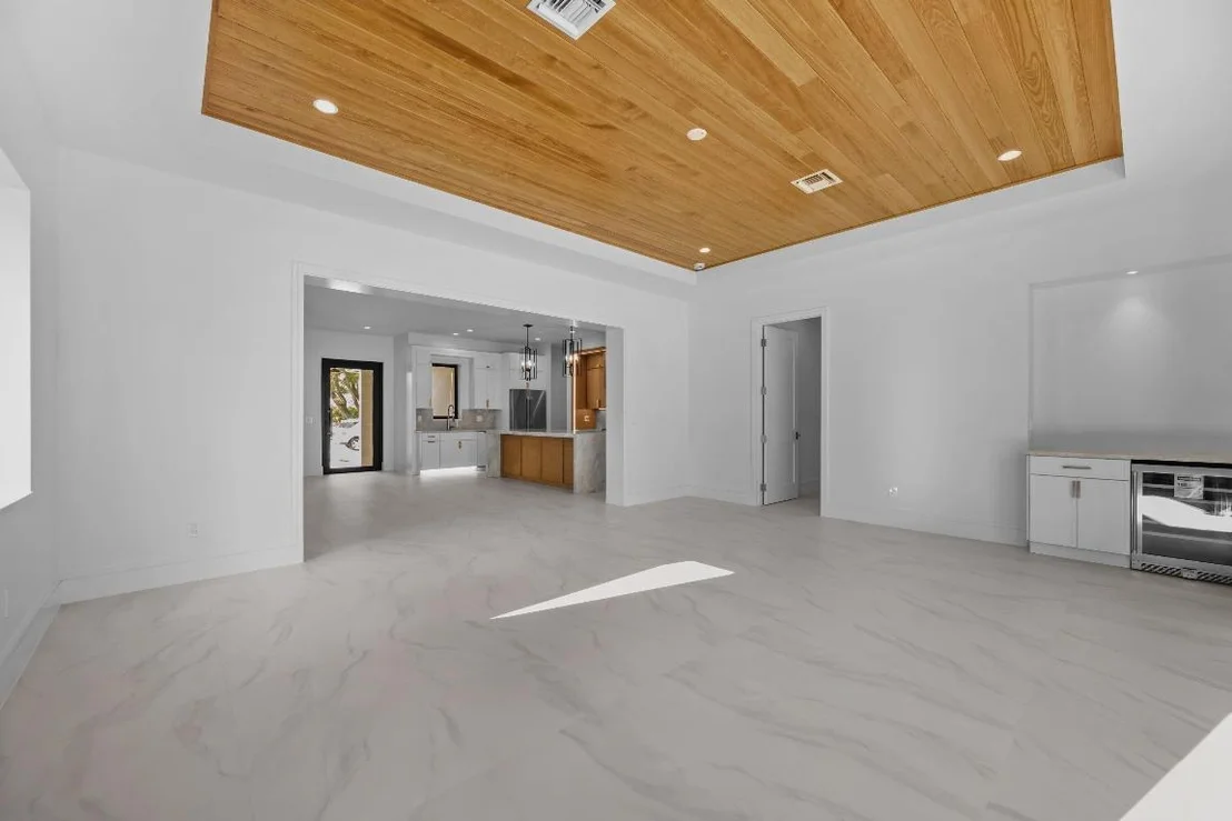 Photo of 741 Nighthawk Way
