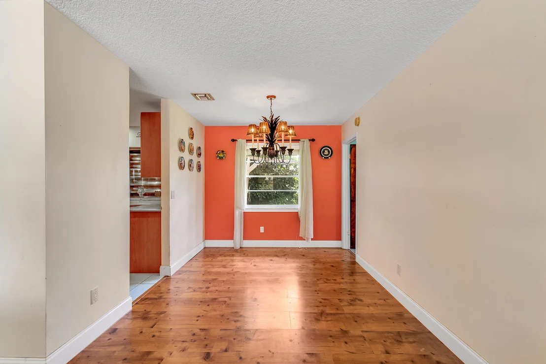 Photo of 97 W Mango Road