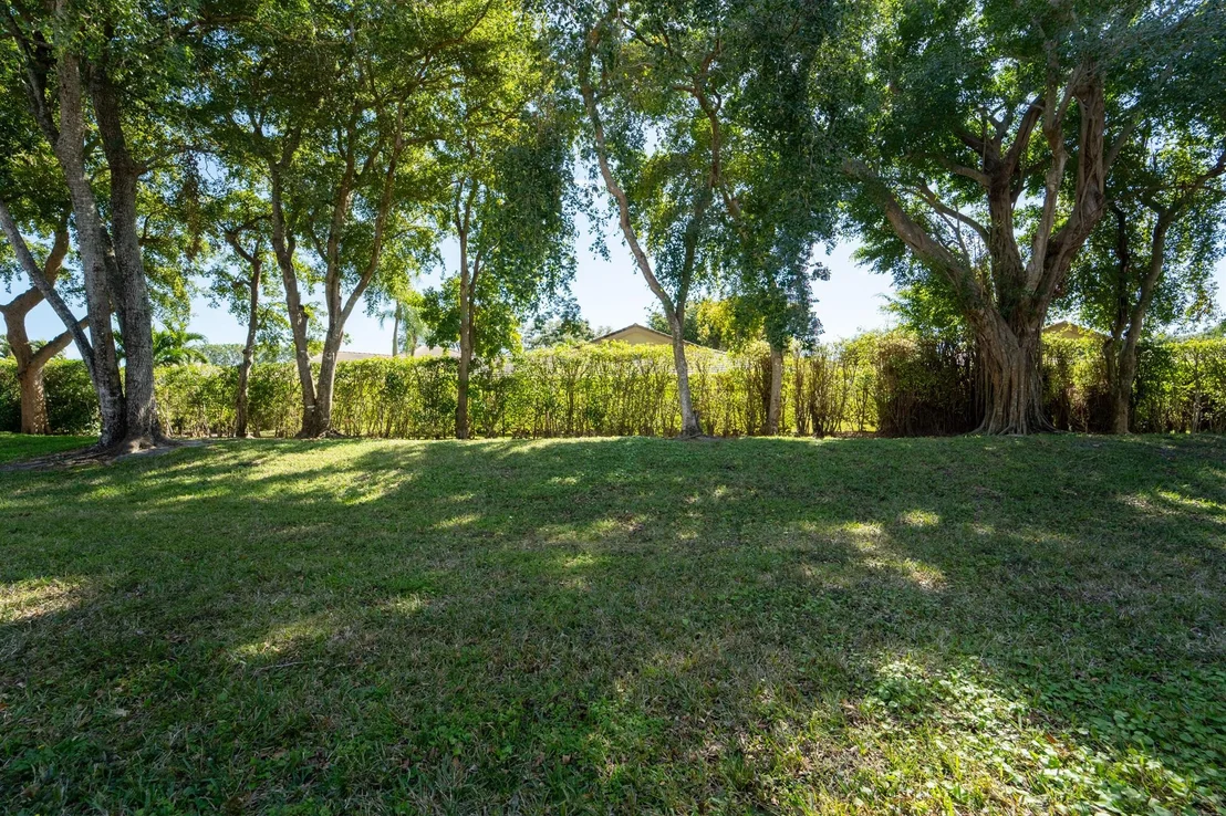 Photo of 4700 Boxwood Circle