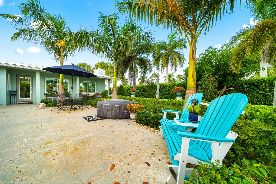 Photo of 1920 Jacaranda Drive