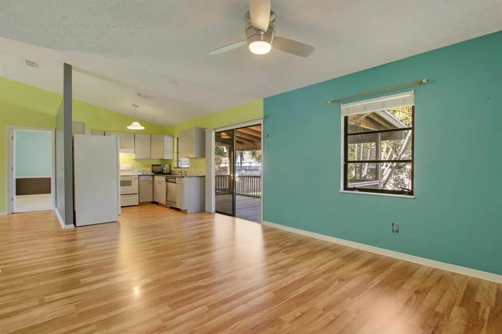 Photo of 3755 SE Middle Street