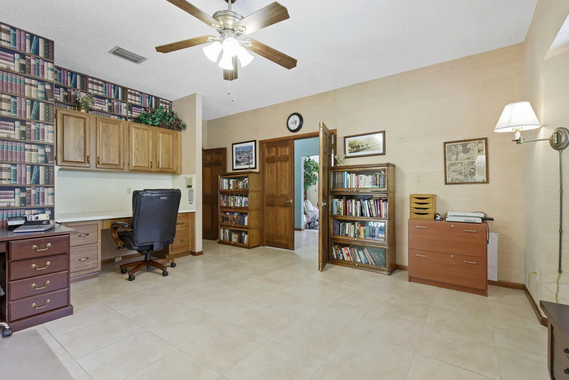 Photo of 10748 Pine Tree Terrace