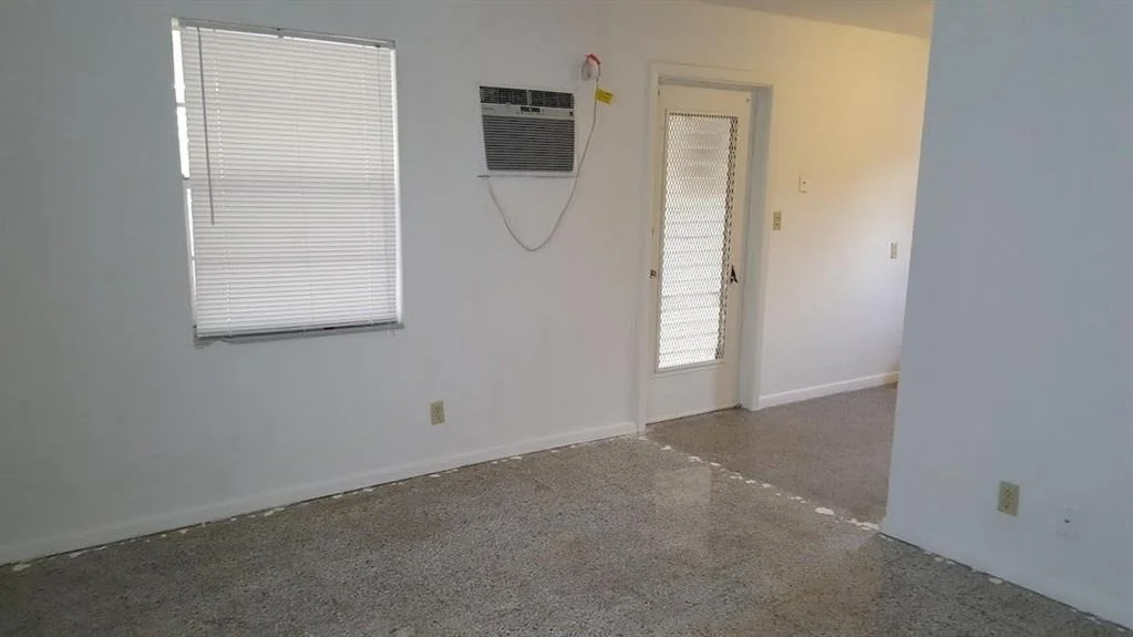 Photo of 2664 NE 12th Terrace