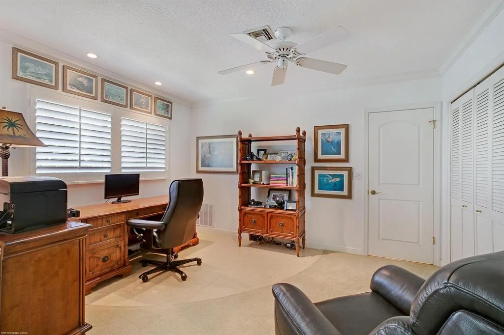 Photo of 921 Hickory Terrace