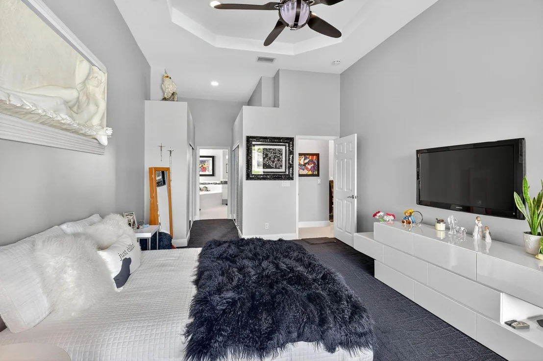 Photo of 7123 Demedici Circle