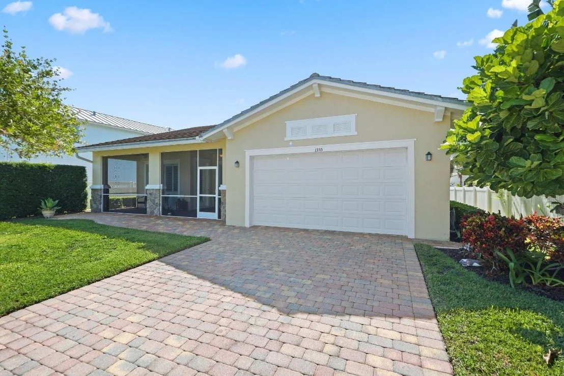 Photo of 1355 Telfair Drive