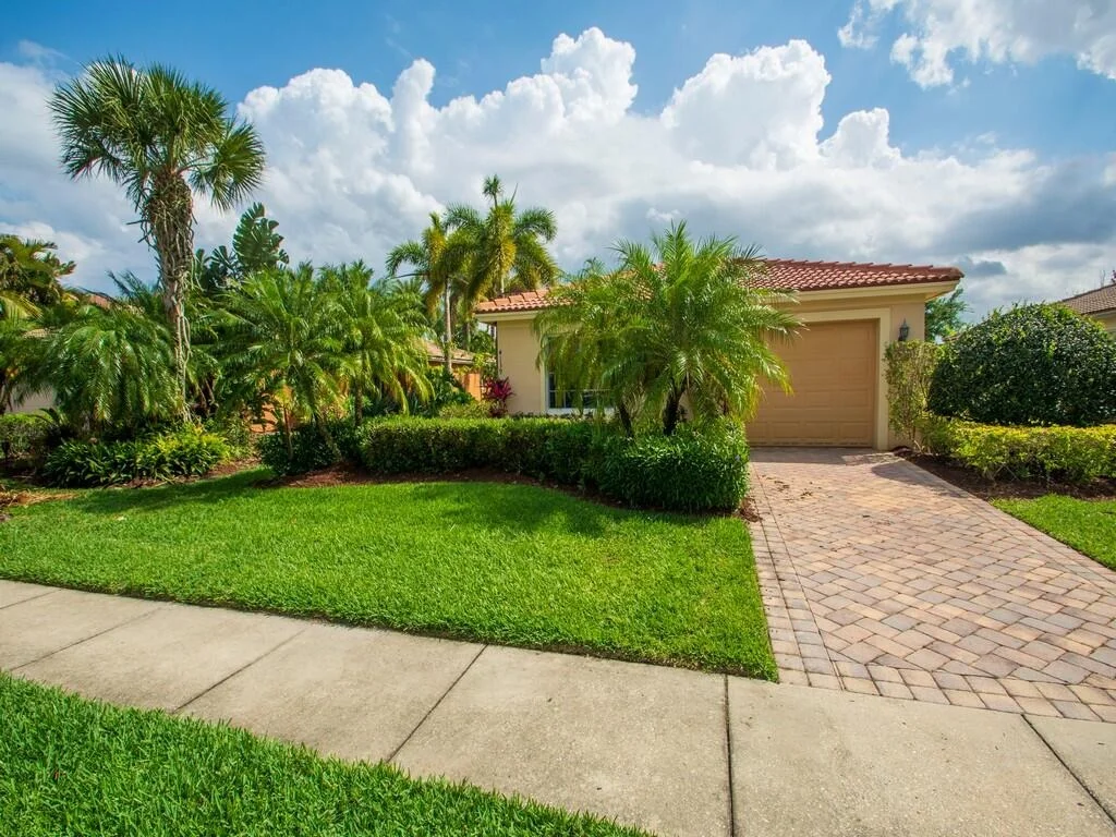 Photo of 4139 56th Lane