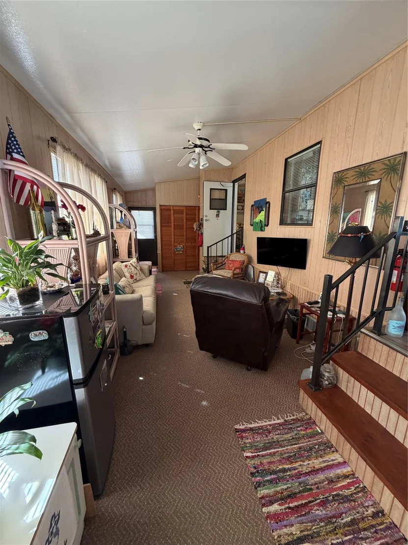 Photo of 6444 SE 56th Street