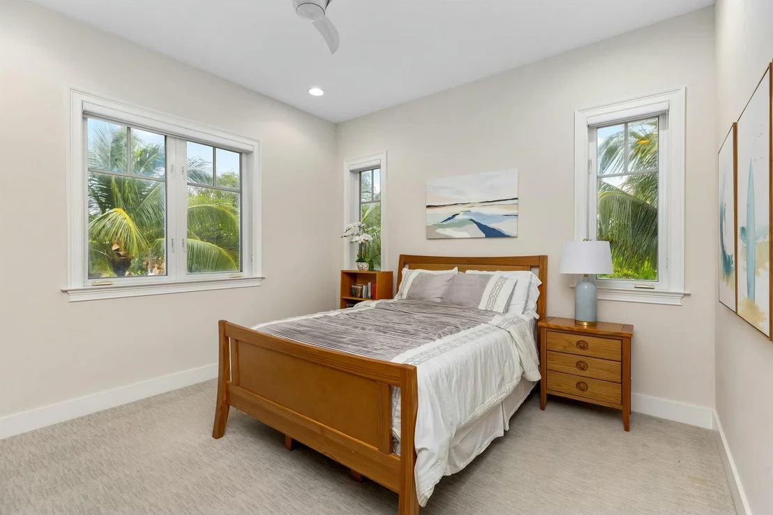 Photo of 970 Lago Mar Lane