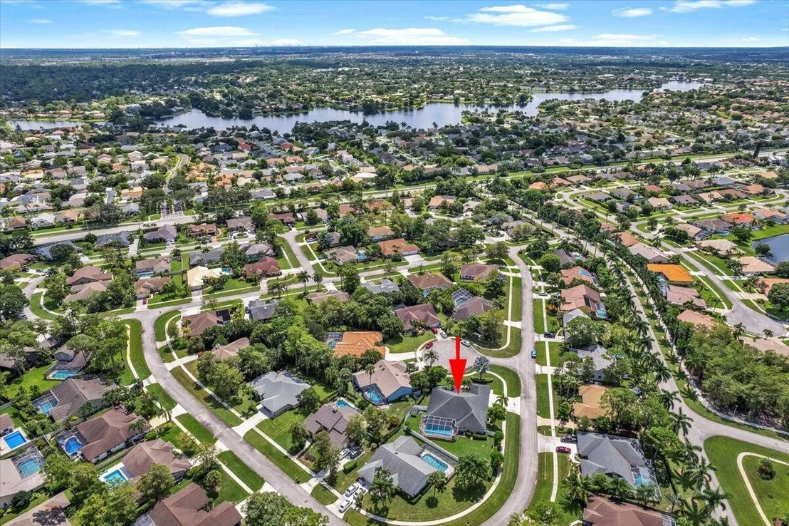 Photo of 1384 Brampton Cove