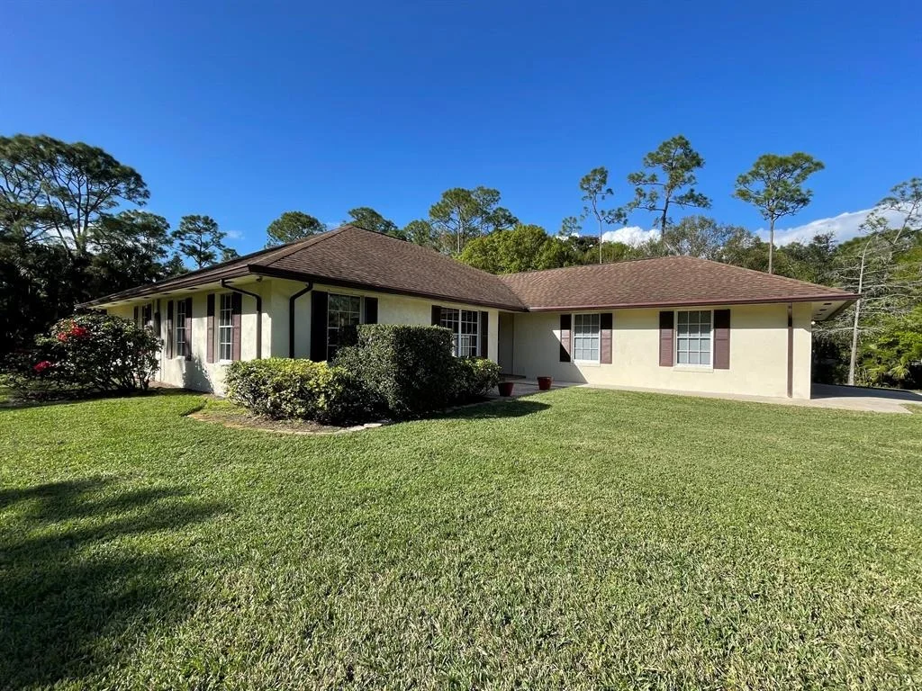 Photo of 17671 Bridle Lane