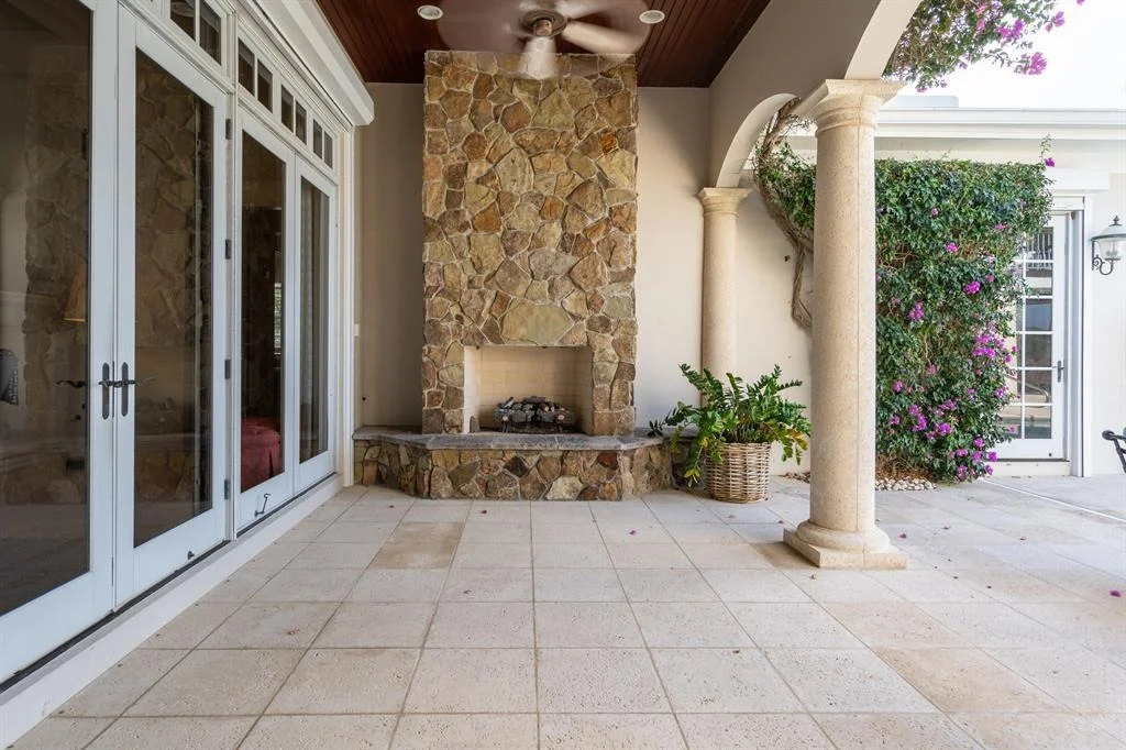 Photo of 535 White Pelican Circle