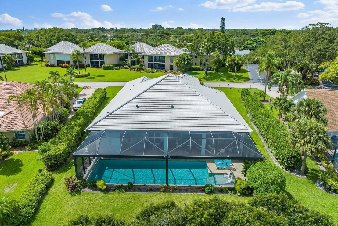 Photo of 200 SE Turtle Creek Drive