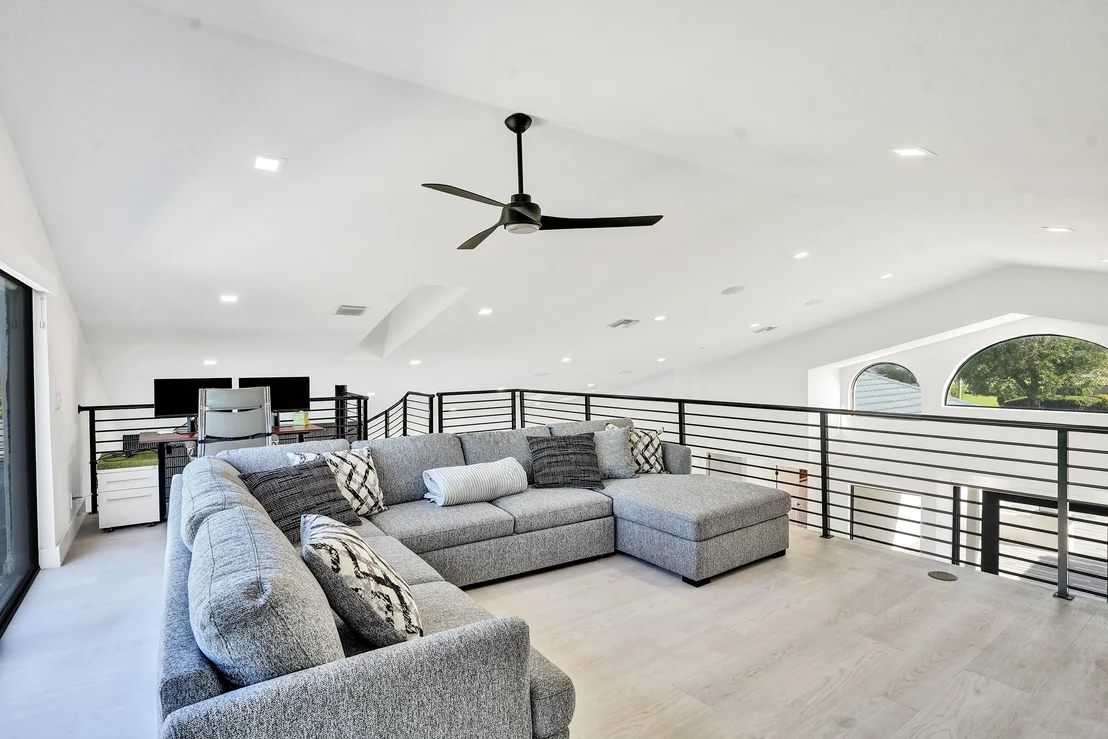 Photo of 10818 River Glenn Drive