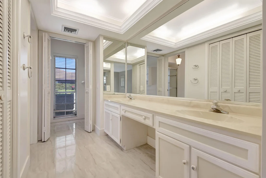 Photo of 428 Pine Villa Drive