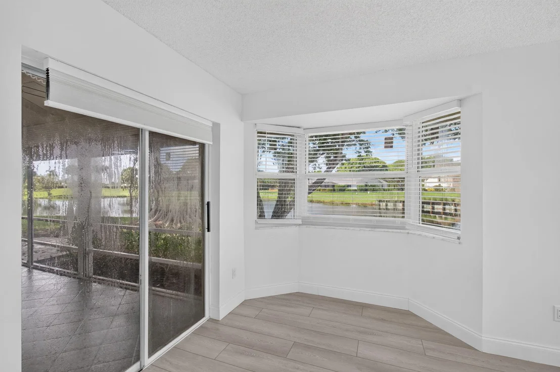 Photo of 5642 Forest Oaks Terrace
