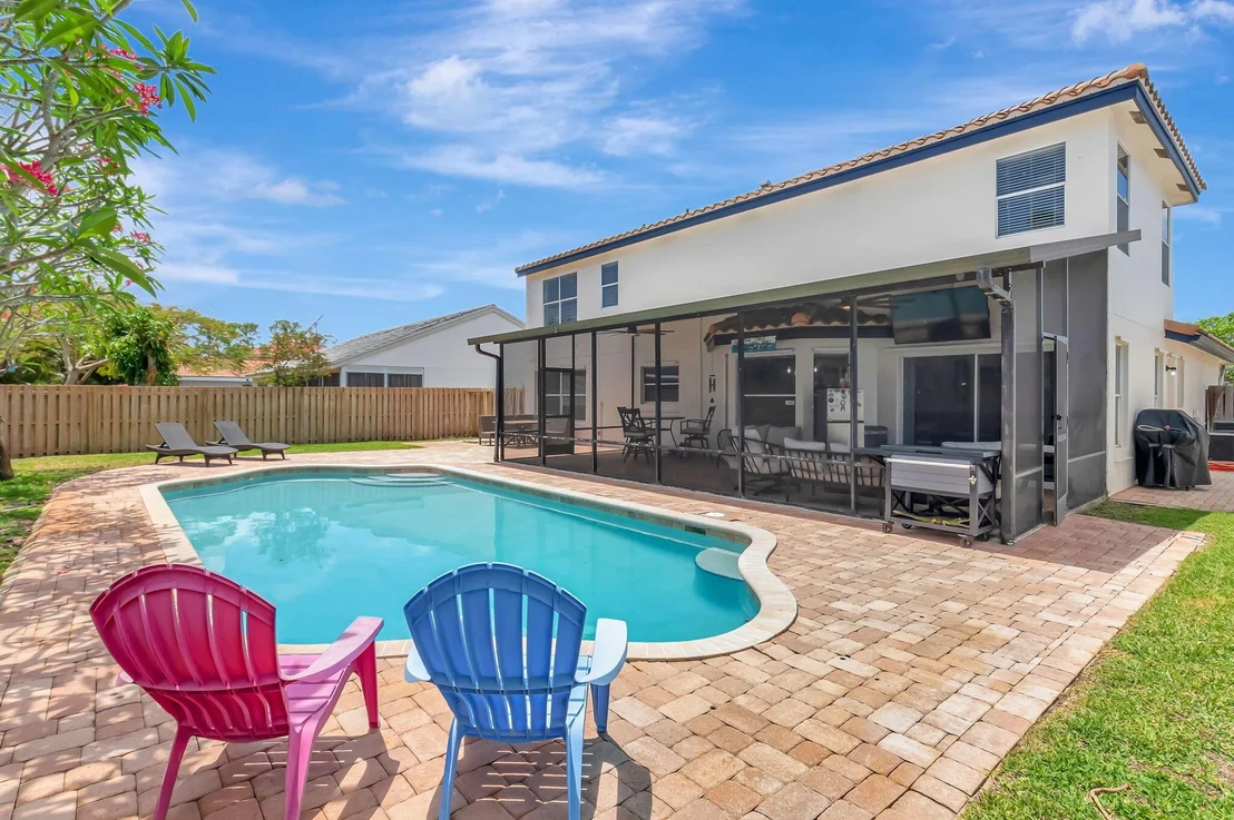 Photo of 8884 Spring Valley Drive