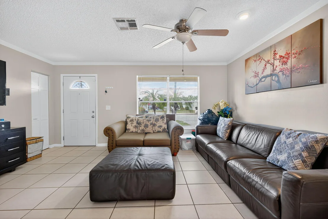 Photo of 102 Cedar Court