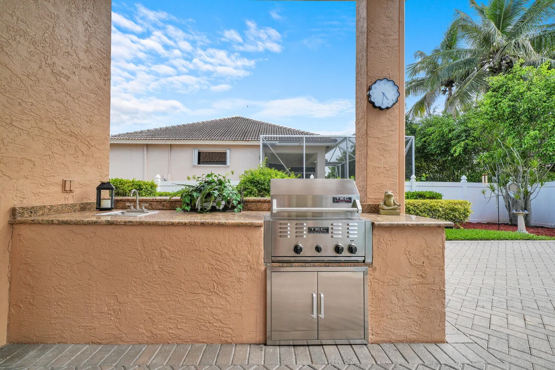 Photo of 9695 PANDANUS Way