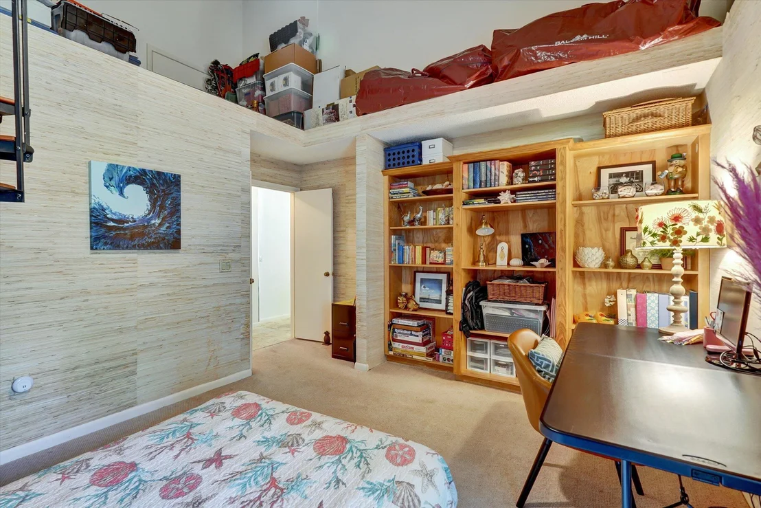 Photo of 316 River Edge Road