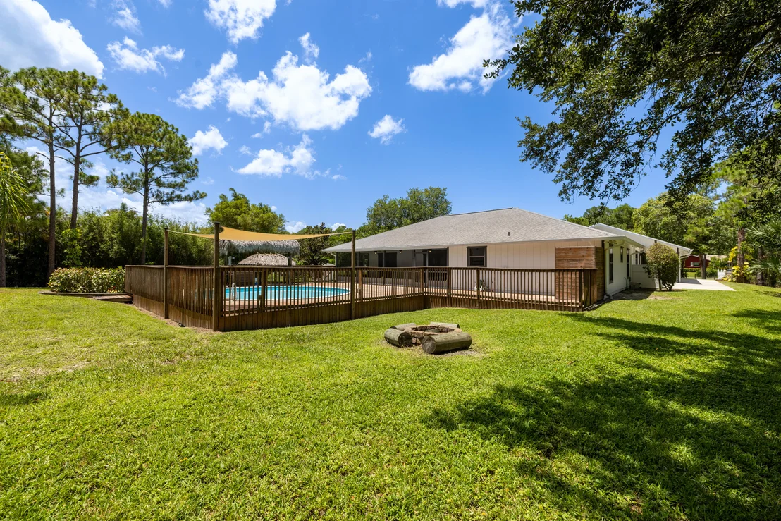 Photo of 10548 154TH Road N