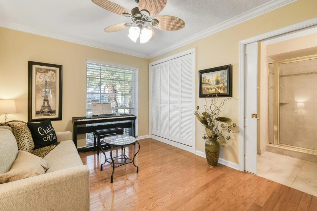 Photo of 349 Eagleton Golf Drive