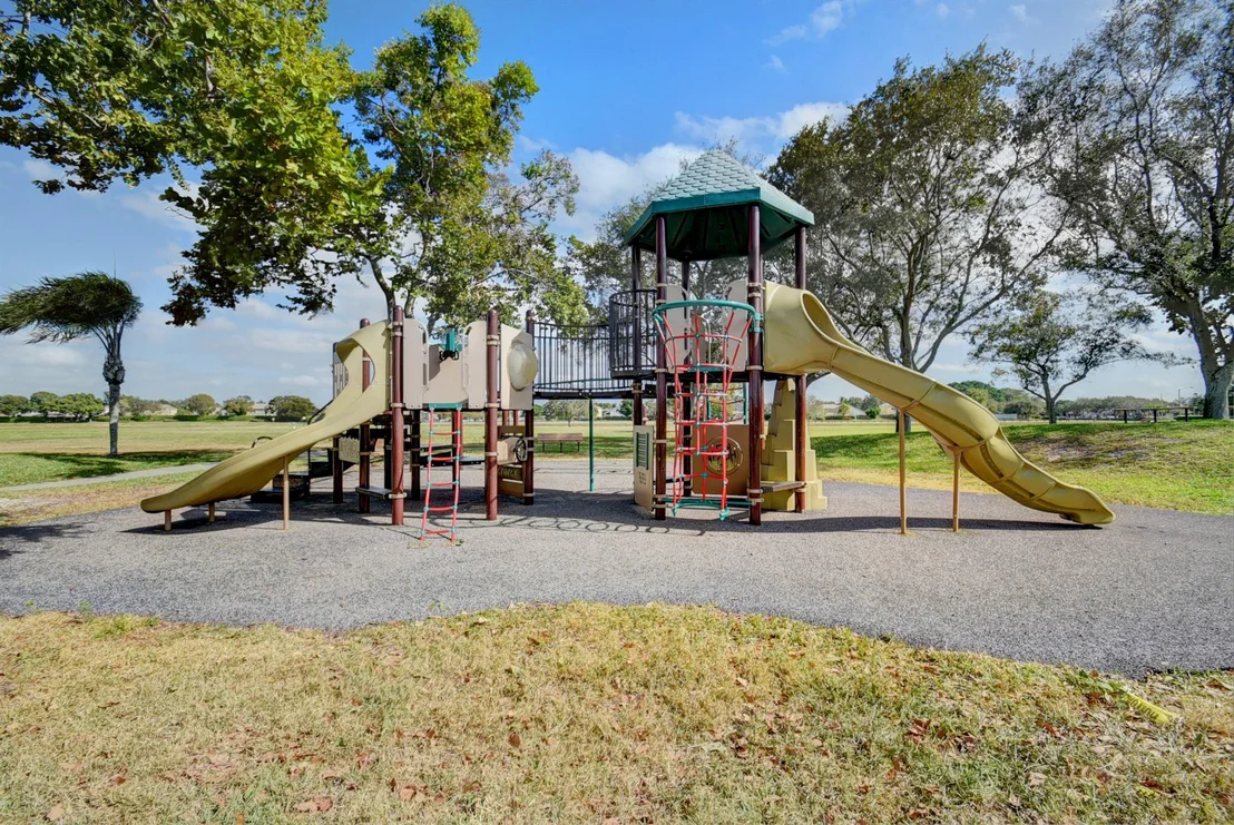 Photo of 7585 Thornlee Drive