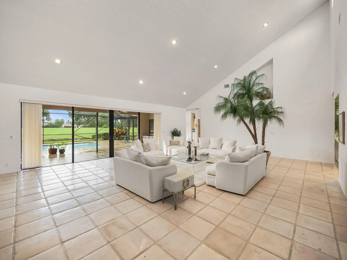 Photo of 10110 Canoe Brook Cir Circle