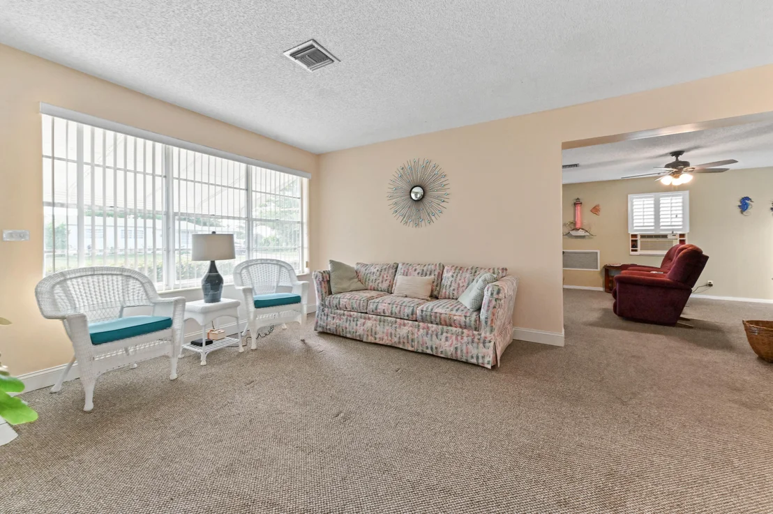 Photo of 144 Cayman Drive