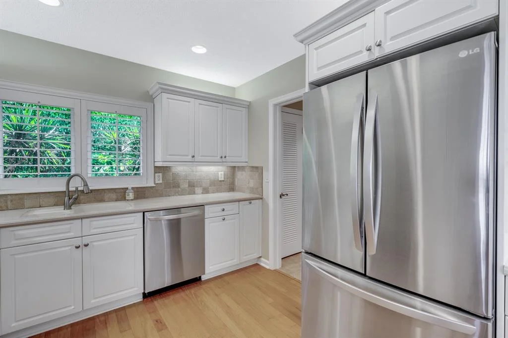 Photo of 744 Peachtree Lane
