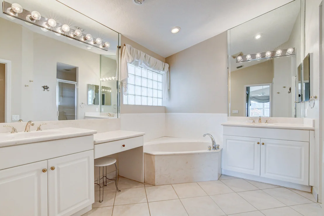 Photo of 6608 Sherbrook Drive