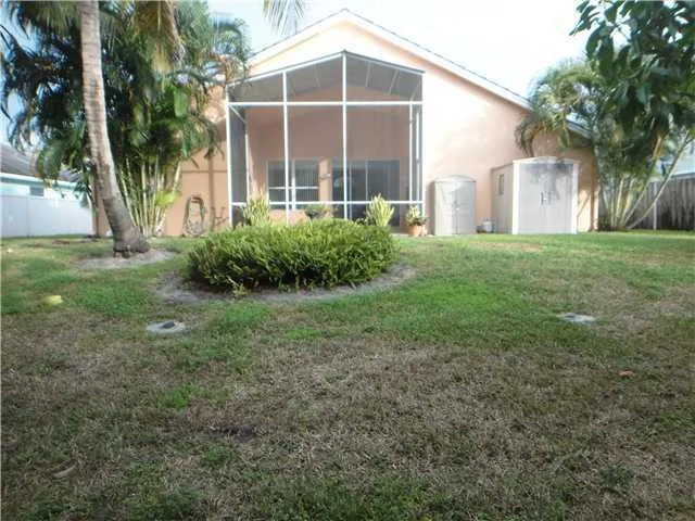 Photo of 3834 Jonathans