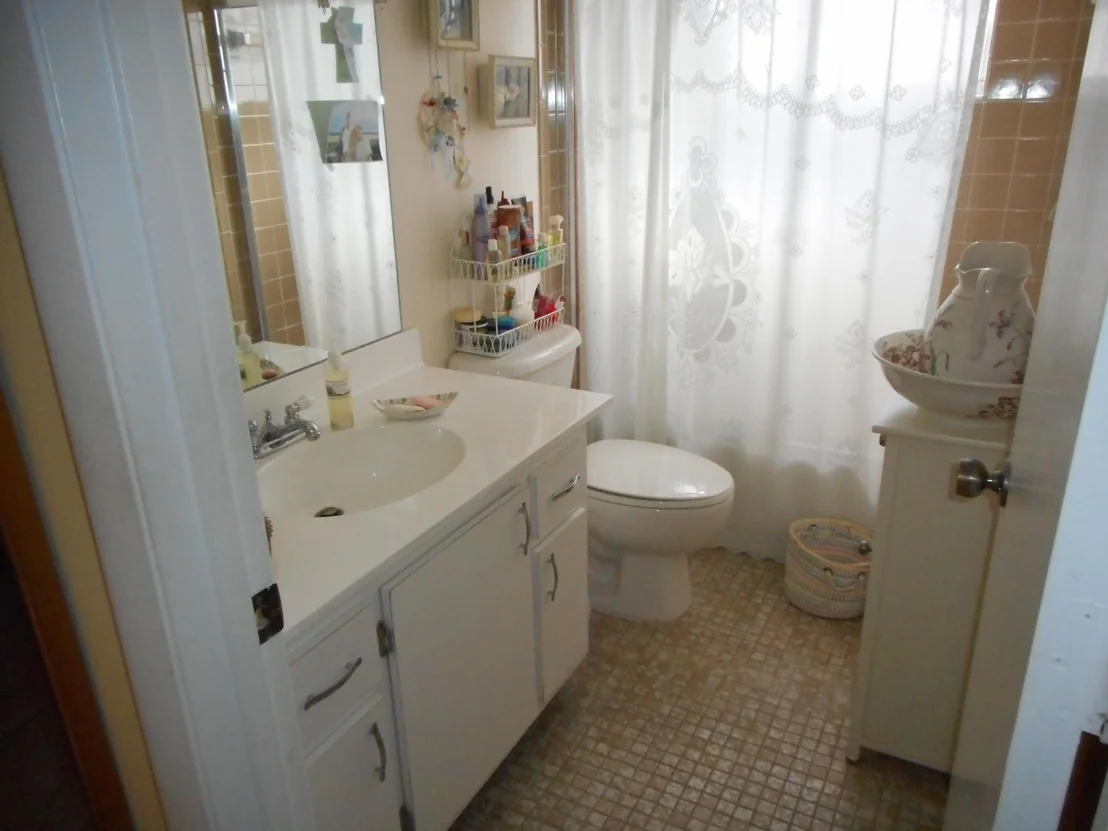 Photo of 7059 Pine Manor Drive