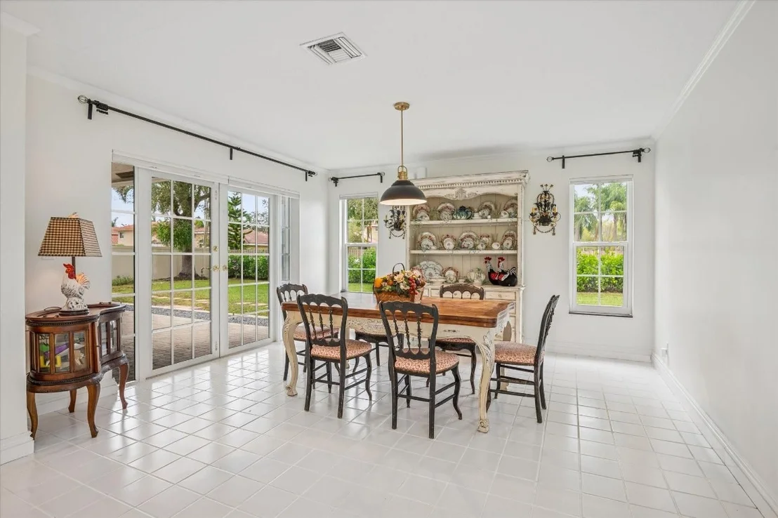 Photo of 401 Barbri Lane