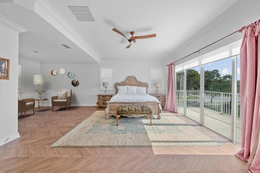 Photo of 2735 Shaughnessy Drive