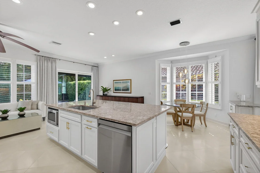 Photo of 934 Augusta Pointe Drive