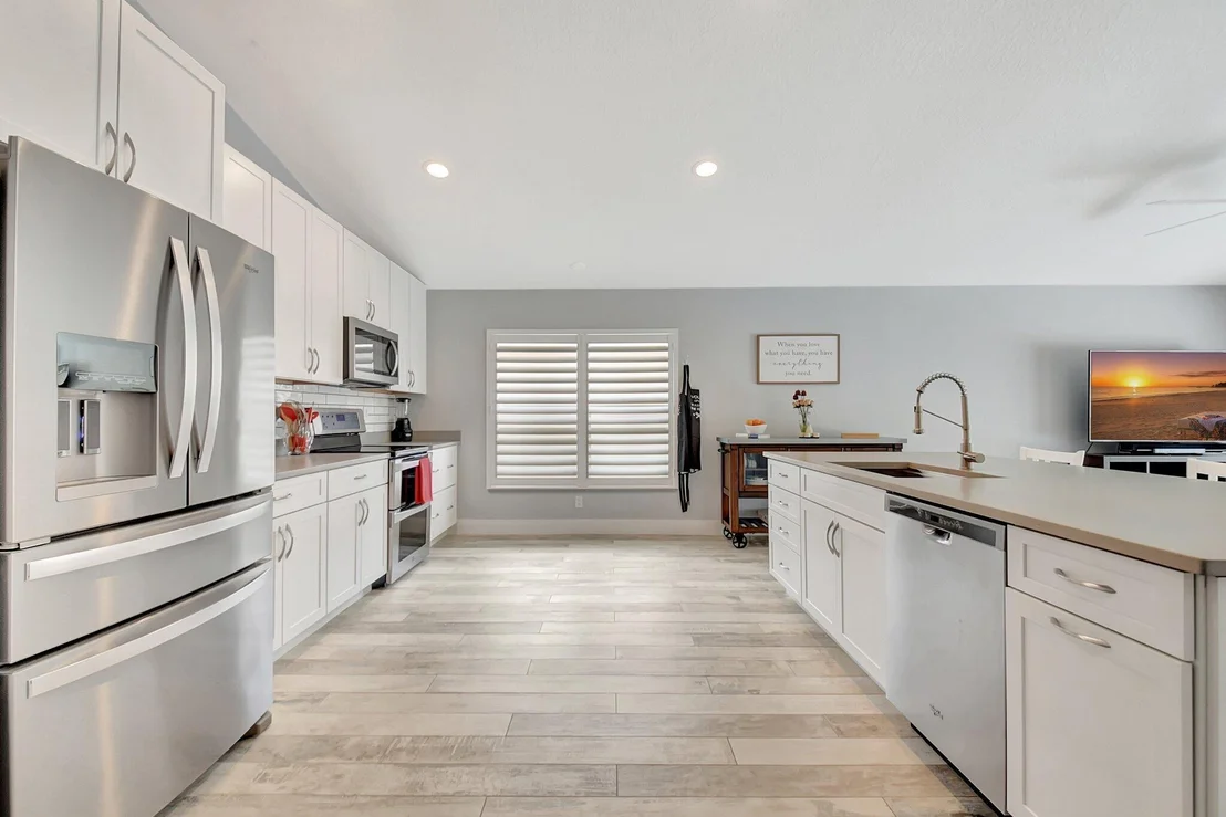 Photo of 8211 White Rock Circle