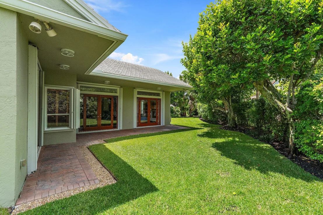 Photo of 8726 SE Riverfront Terrace