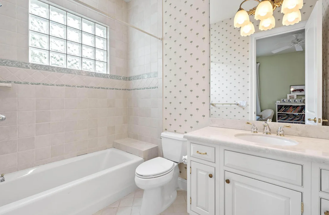 Photo of 115 Echo Lane