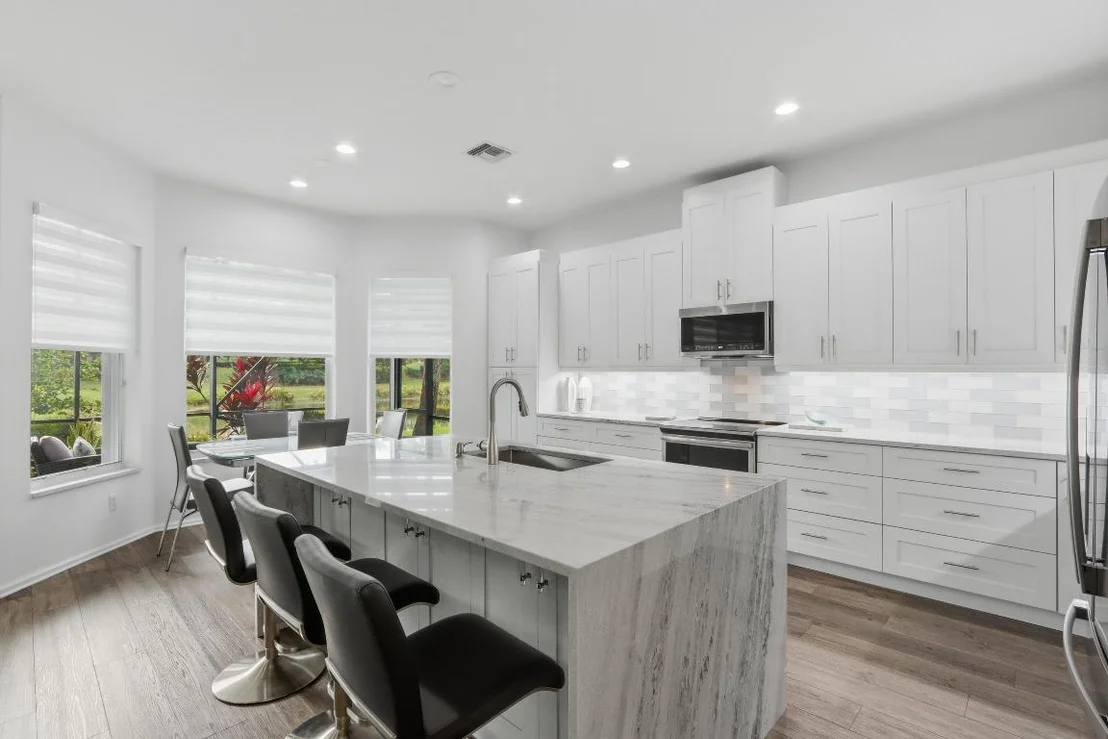 Photo of 8752 Palm River Drive