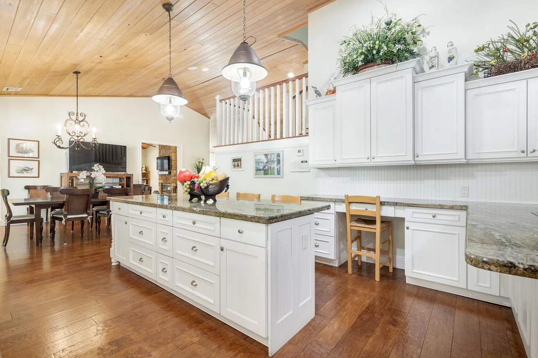 Photo of 115 ALPINE Road