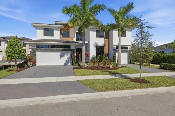 Photo of 18417 Symphony Court