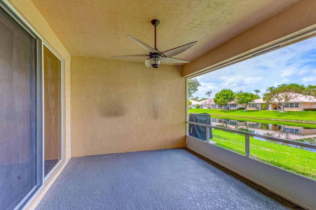 Photo of 386 Coral Trace Lane