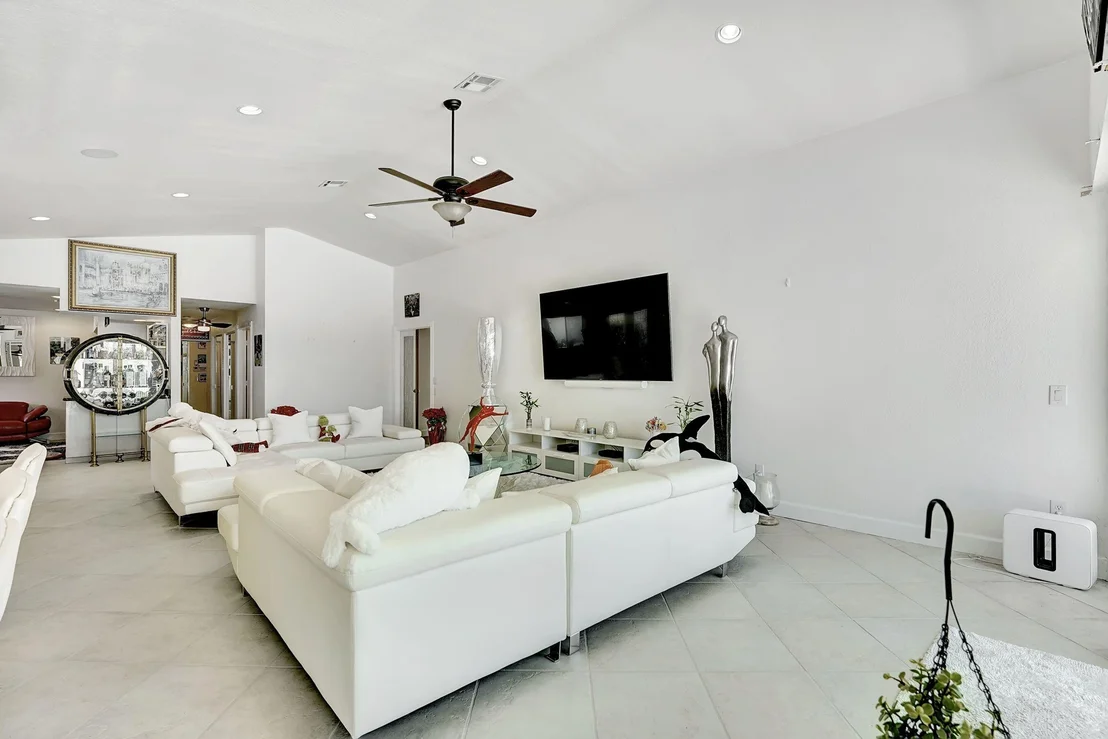 Photo of 10215 Sunset Bend Drive