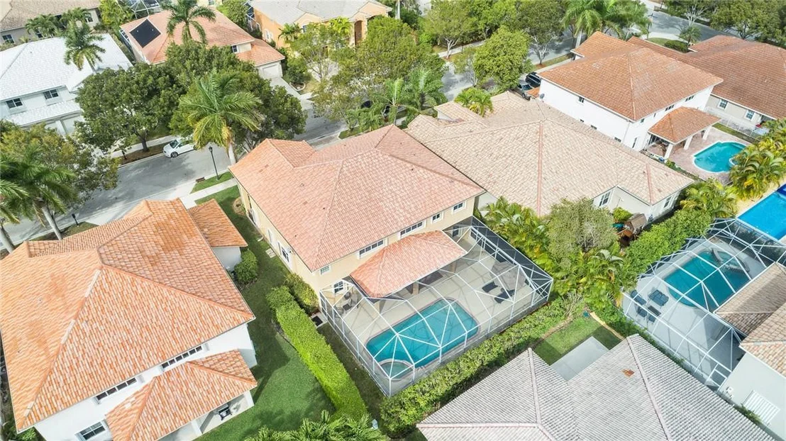 Photo of 3838 Crestwood Circle