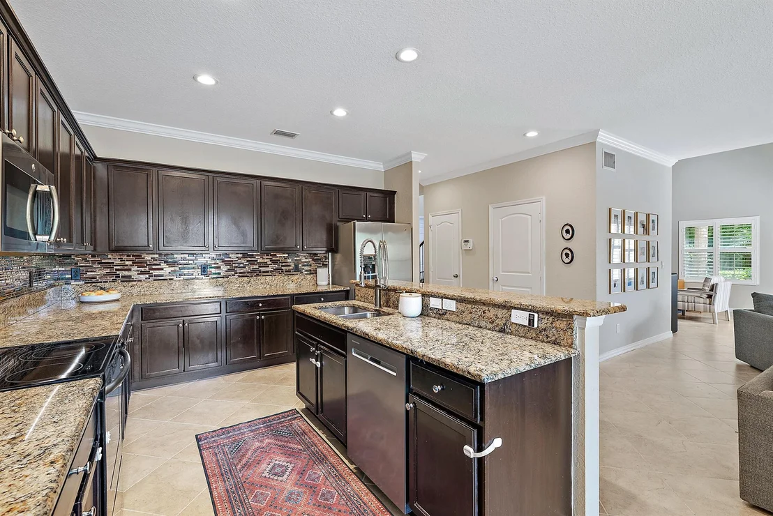 Photo of 110 Crab Cay Way