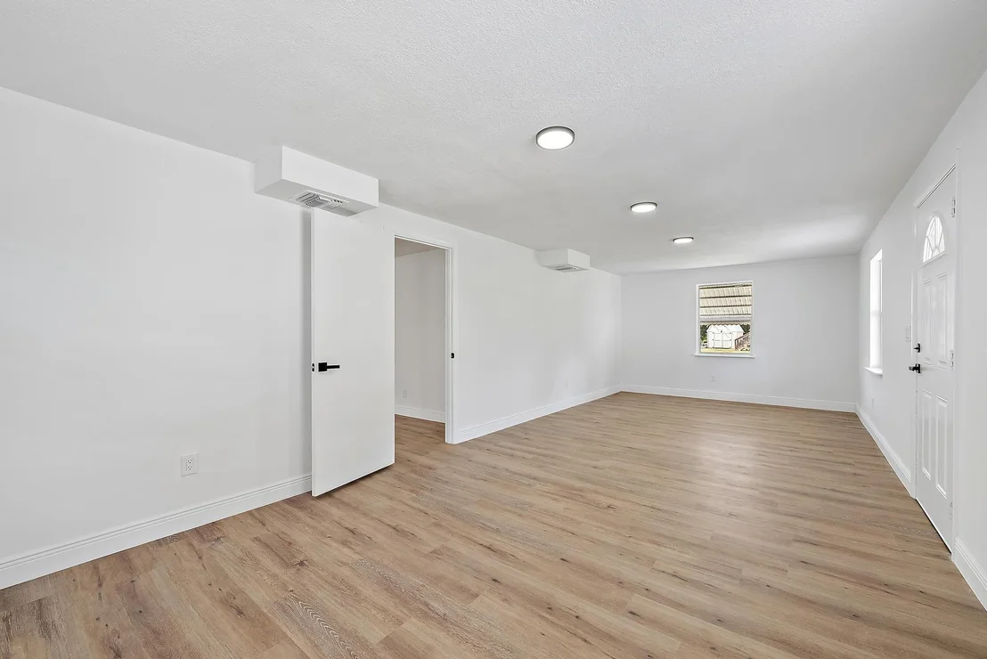 Photo of 3014 SE 25th Street