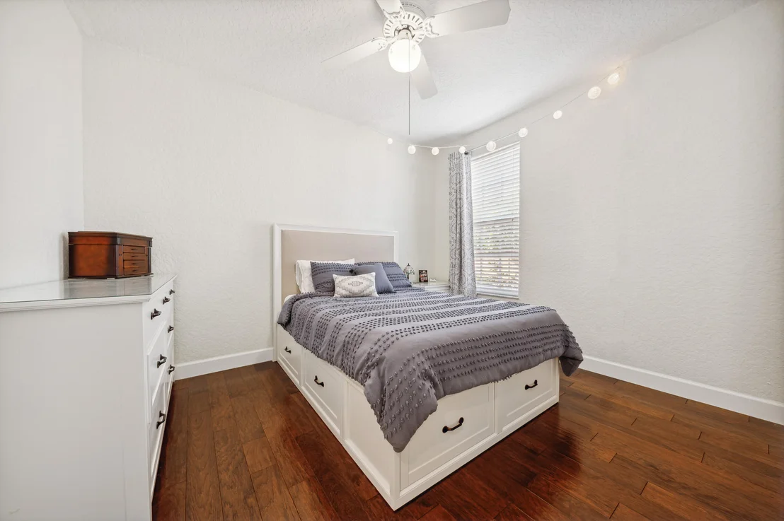 Photo of 2674 Devon Court