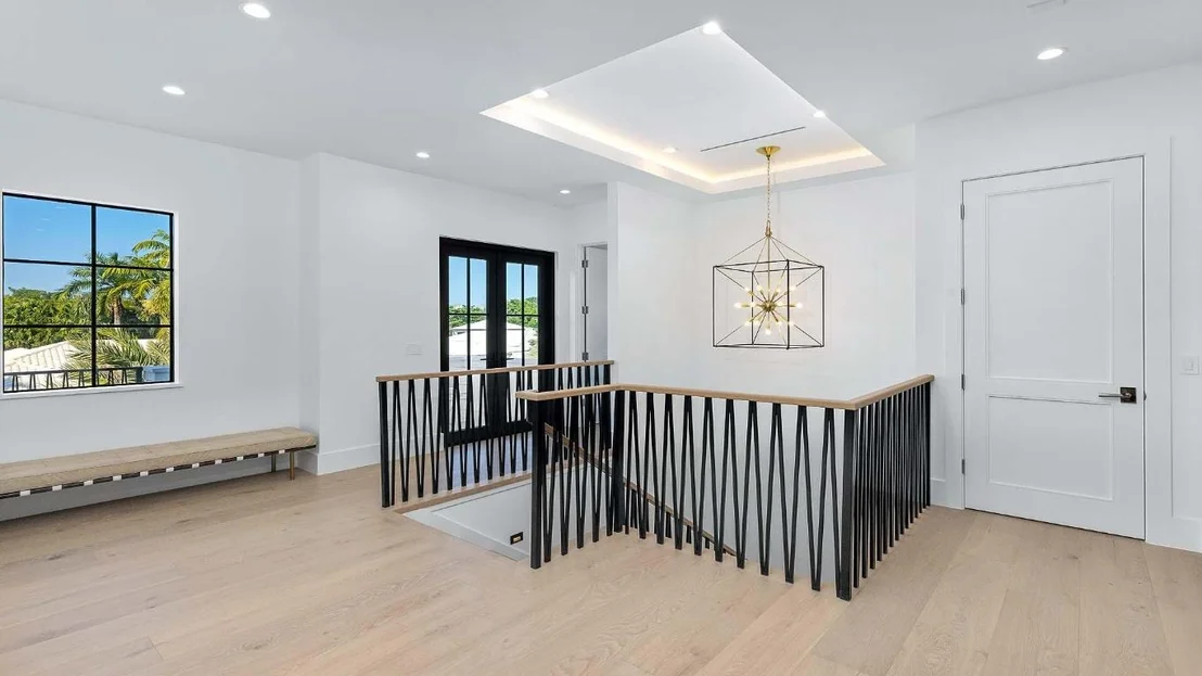 Photo of 1142 Harbor Drive